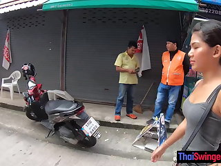 태국 Real amateur Thai teen cutie fucked after lunch by temp BF